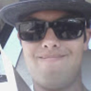 Meet your Posher, Dustin